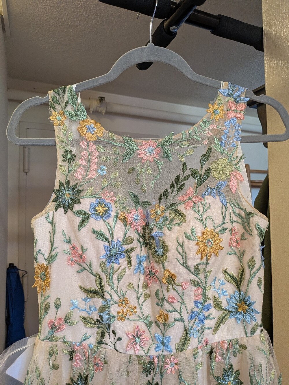 NWT Azazie Blush 3d Floral Dress - Picture 3 of 7